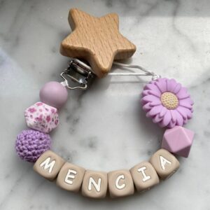 Attache tétine MENCIA