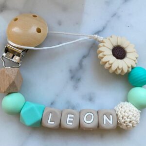 Attache tétine LEON