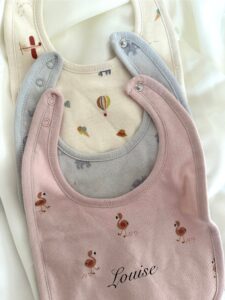 Bavoir à motifs « animaux »